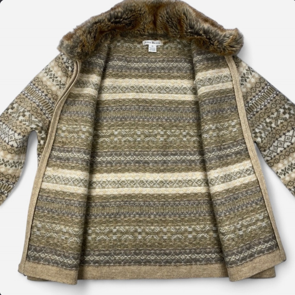Susan Bristol Women’s Zip-Up Sweater with Faux Fur Trim Tan 100% Wool Size XL - Picture 3 of 10